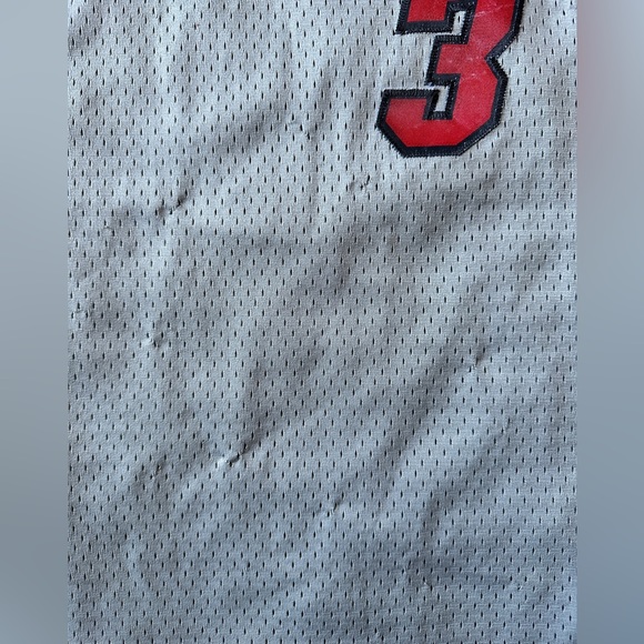 Adidas Miami Heat Dwayne Wade jersey - Picture 3 of 7